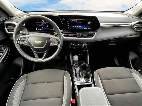 Used 2024 Chevrolet TrailBlazer LT image 7