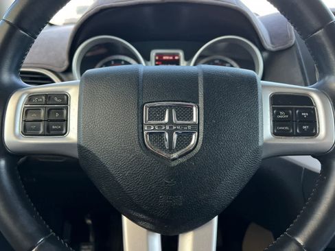 Used 2015 Dodge Journey SXT w/ Flexible Seating Group image 25