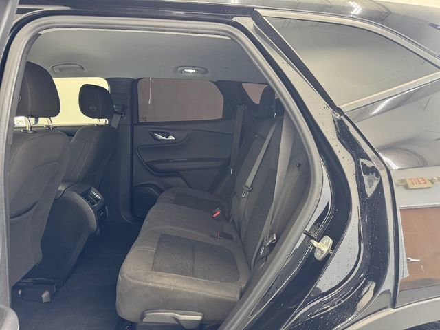 Used 2019 Chevrolet Blazer LT FWD image 21
