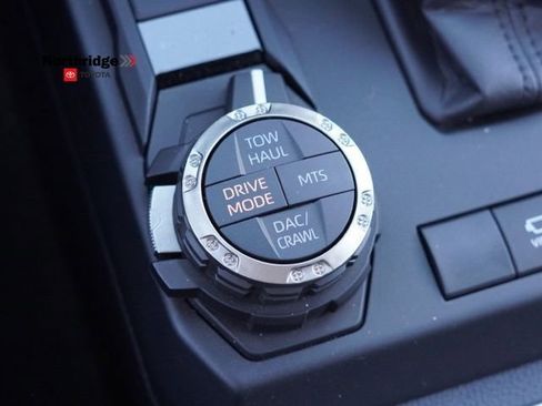 Used 2025 Toyota 4Runner TRD Off-Road Premium image 40