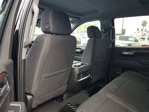 New 2026 GMC Sierra 1500 Elevation w/ Preferred Package image 9