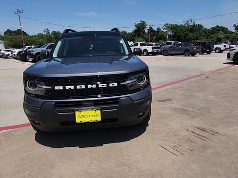 Used 2026 Ford Bronco Sport Outer Banks w/ Outer Banks Tech Package+ AWD/4WD image 3