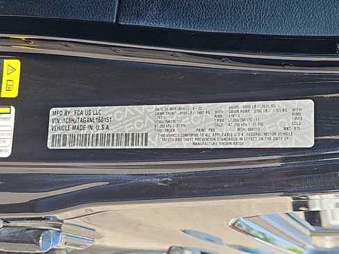 Used 2022 Jeep Gladiator Sport image 35