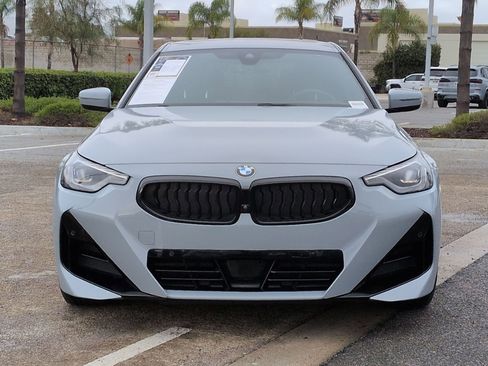 Used 2025 BMW 230i Coupe w/ M Sport Package image 3