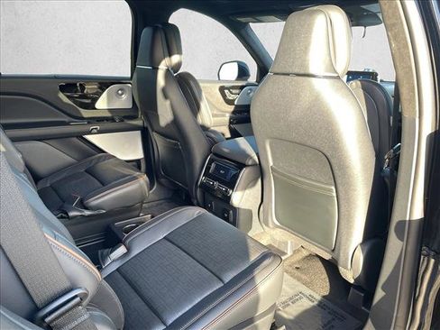 New 2025 Lincoln Aviator Black Label image 20