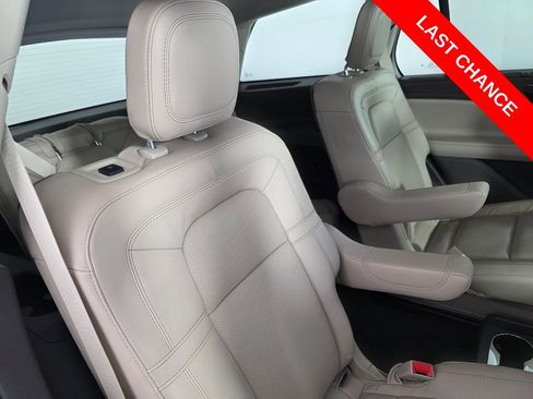 Used 2024 Lincoln Aviator Reserve w/ Equipment Group 201A AWD/4WD image 30