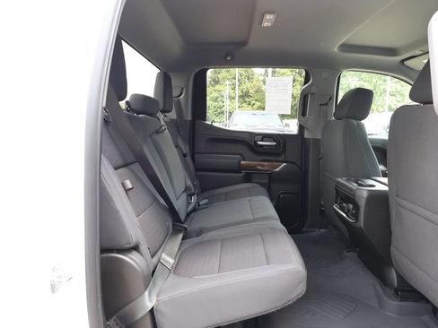 Certified 2022 Chevrolet Silverado 1500 RST AWD/4WD image 37