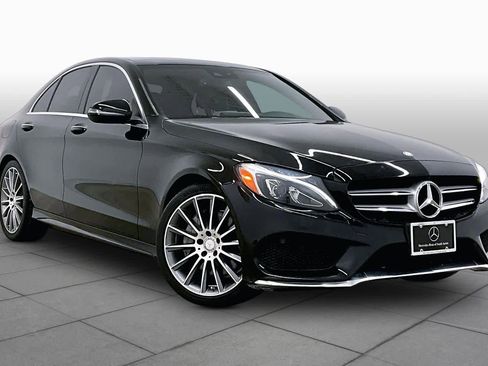 Used 2017 Mercedes-Benz C 300 Sedan image 3