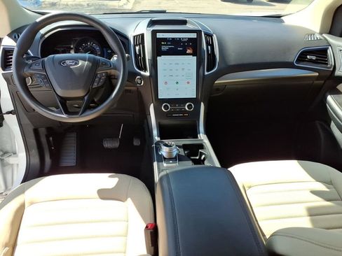 Used 2024 Ford Edge SE AWD/4WD image 12