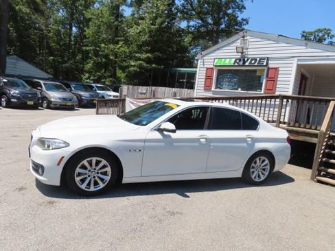 Used 2015 BMW 528i Sedan RWD image 8