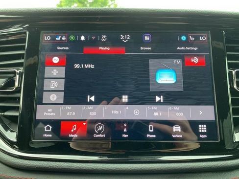Used 2025 Dodge Durango R/T w/ Blacktop Package AWD/4WD image 28
