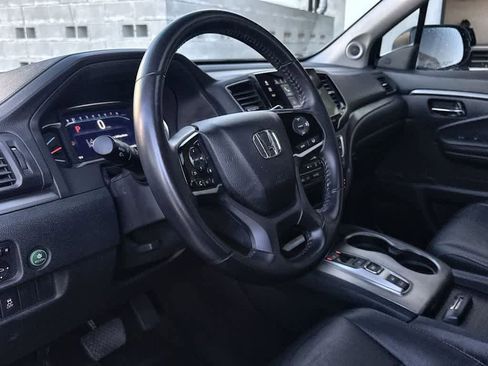 Used 2022 Honda Pilot Special Edition image 2