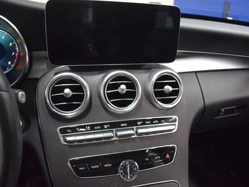 Used 2021 Mercedes-Benz C 300 4MATIC Sedan w/ Driver Assistance Package image 23