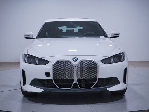 New 2026 BMW i4 xDrive40i w/ Parking Assistance Package image 4