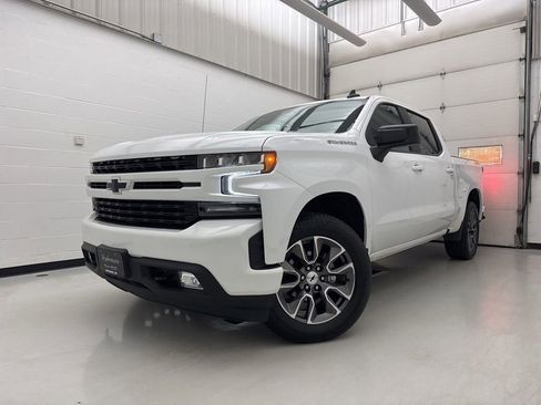 Used 2022 Chevrolet Silverado 1500 RST w/ Bed Protection Package AWD/4WD image 3