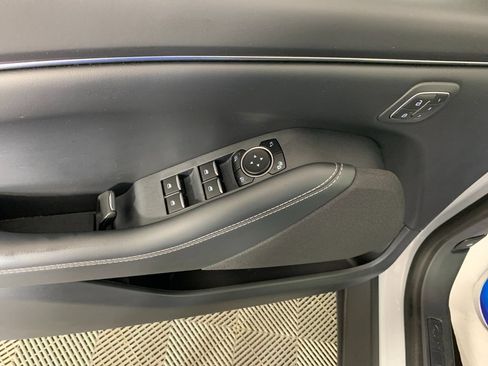 Used 2022 Ford Mustang Mach-E Select w/ Comfort/Technology Package RWD image 14
