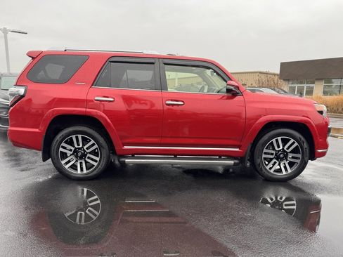 Used 2020 Toyota 4Runner Limited image 6