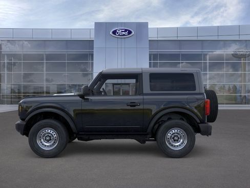 New 2026 Ford Bronco 2-Door AWD/4WD image 3