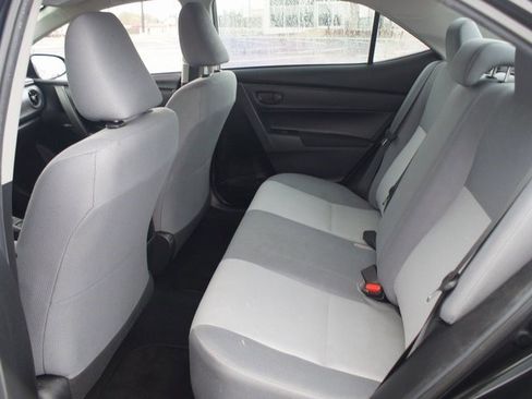 Used 2019 Toyota Corolla L image 11