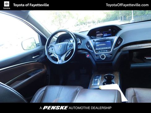 Used 2019 Acura MDX SH-AWD w/ Advance Package image 2