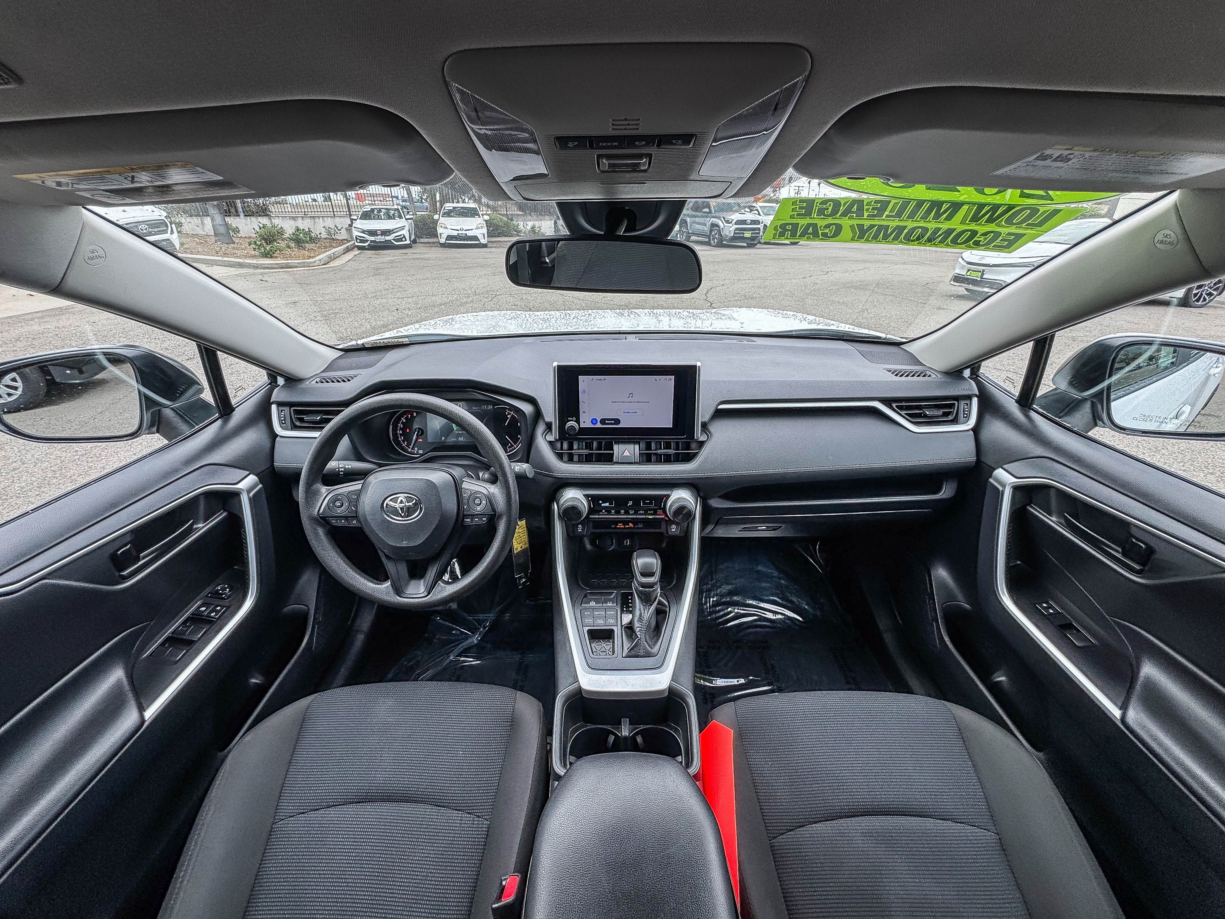 Used 2025 Toyota RAV4 LE AWD/4WD image 12