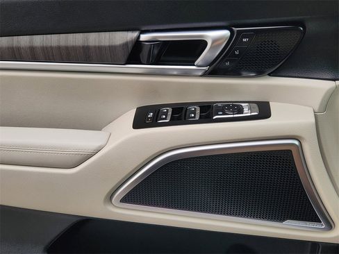 Certified 2023 Kia Telluride SX image 23