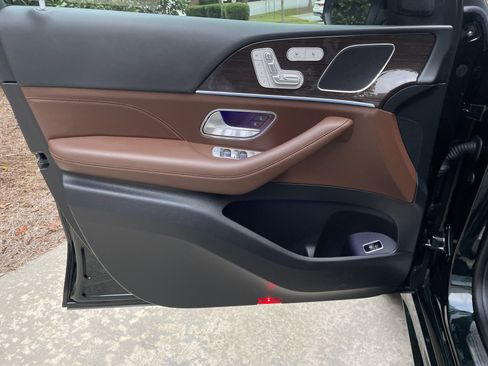 Certified 2025 Mercedes-Benz GLE 350 4MATIC image 16