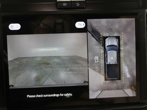 New 2026 Ford F250 Lariat w/ Chrome Package image 55