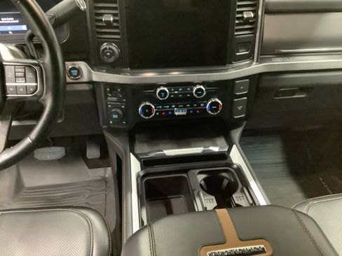 Certified 2024 Ford F350 Platinum image 11