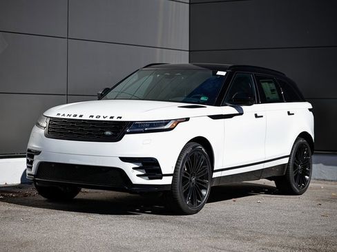 New 2026 Land Rover Range Rover Velar Dynamic SE image 1