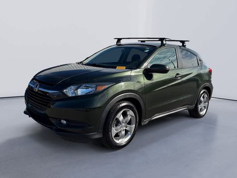 Used 2017 Honda HR-V EX image 7