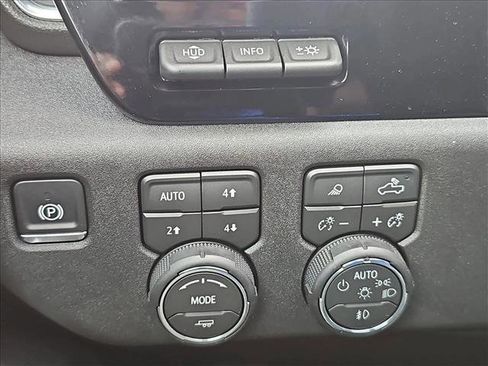 Used 2026 Chevrolet Silverado 1500 LTZ w/ LTZ Premium Texas Edition AWD/4WD image 19