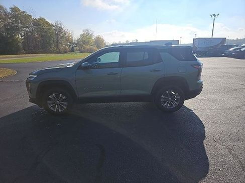 New 2026 Chevrolet Equinox LT w/ Convenience Package II image 3