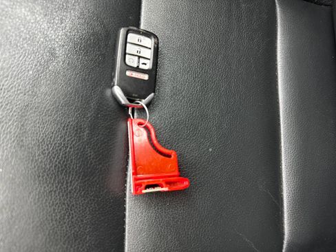 Used 2021 Honda Pilot Special Edition image 55