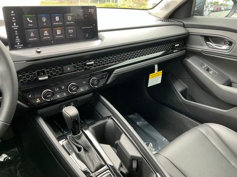 New 2026 Honda Accord EX-L image 38