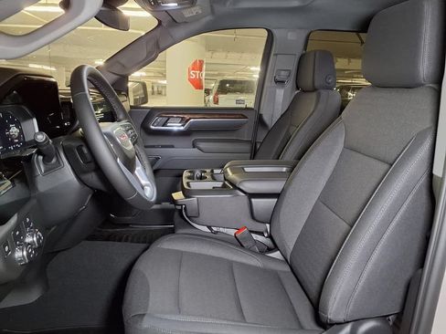 New 2026 GMC Sierra 1500 SLE AWD/4WD image 15