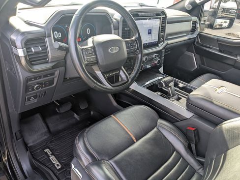 Used 2022 Ford F150 Platinum w/ Max Trailer Tow Package image 16