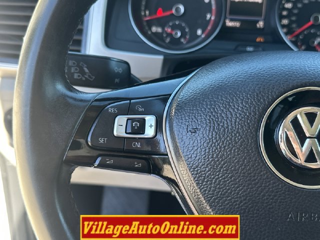 Used 2018 Volkswagen Atlas SEL AWD/4WD image 29