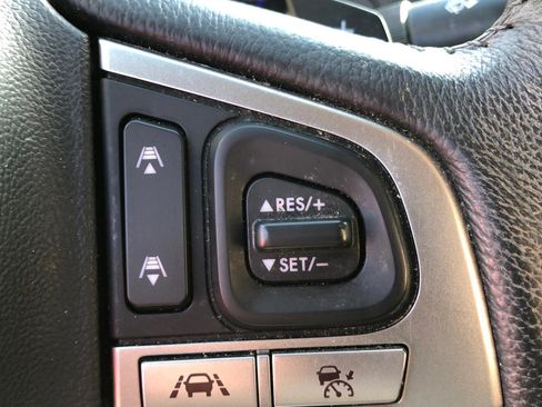 Used 2017 Subaru Legacy 2.5i Limited image 11