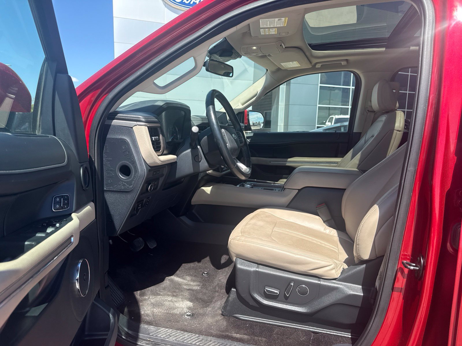 Certified 2022 Ford Expedition Max Limited RWD image 10