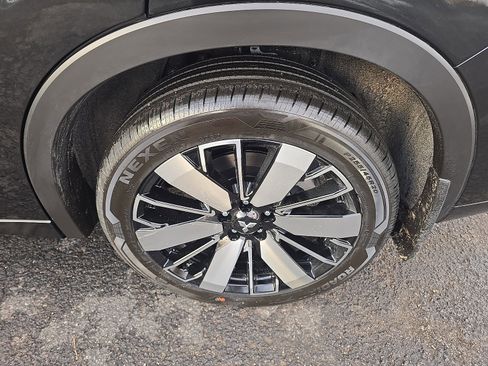 New 2026 Mitsubishi Outlander SEL AWD/4WD image 28