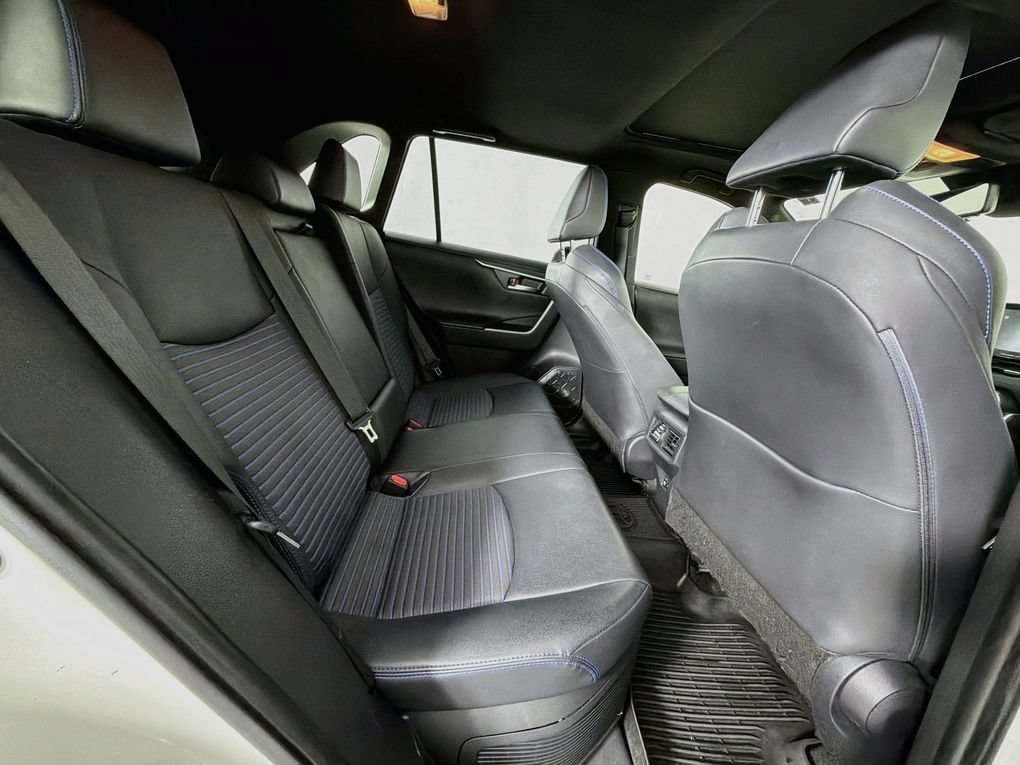 Used 2019 Toyota RAV4 XSE w/ XSE Weather Package AWD/4WD image 27
