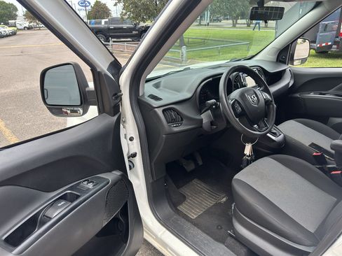 Used 2021 RAM ProMaster City Tradesman FWD image 18