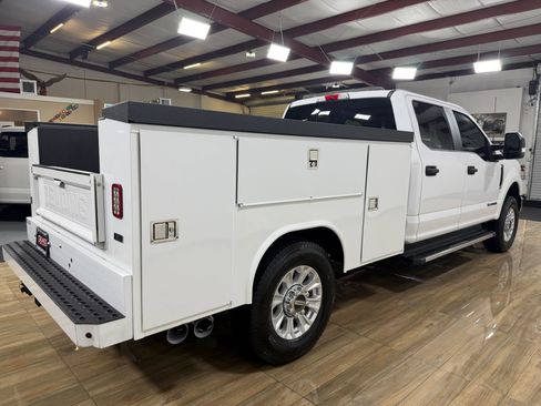 Used 2022 Ford F250 XL w/ STX Appearance Package AWD/4WD image 5