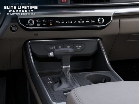 New 2027 Kia Carnival LX FWD image 24