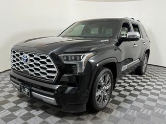Used 2024 Toyota Sequoia Capstone AWD/4WD video 1