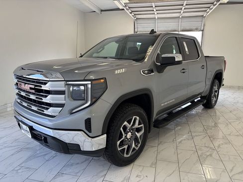New 2026 GMC Sierra 1500 SLE w/ Preferred Package AWD/4WD image 4
