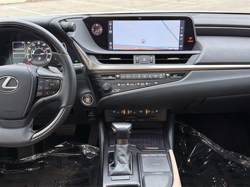 Used 2019 Lexus ES 350 Luxury image 33