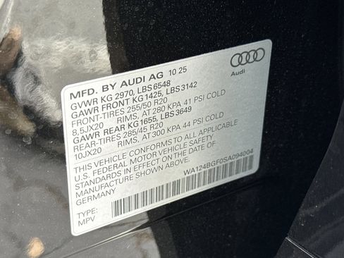New 2025 Audi Q6 e-tron Premium Plus image 25