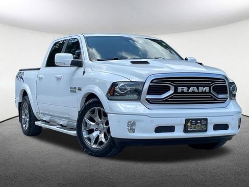 Used 2018 RAM 1500 Limited AWD/4WD image 2